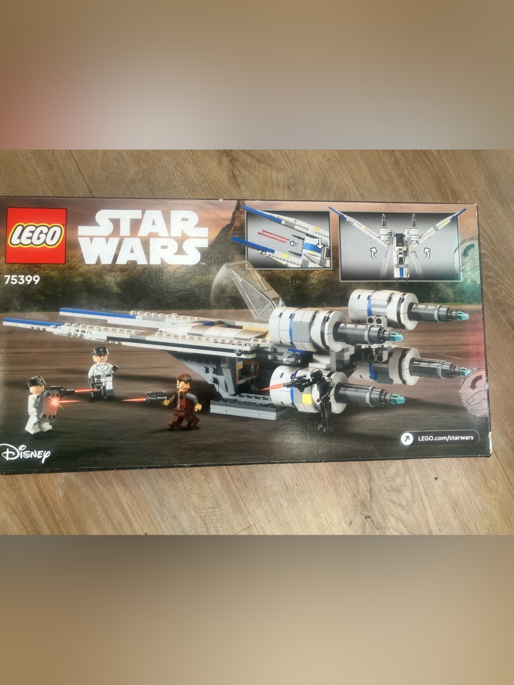 The LEGO Star Wars Rebel U-Wing Starfighter (75399)